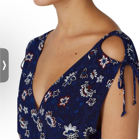 Thakoon Collective X RTR Navy Lotus Printed Dress
Size 4 - Picture 4 of 10